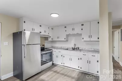 902 & 904 8th Avenue SW, Conover, NC 28613 - Photo 18