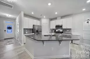 5018 Moss Pne Wy, Fort Mill, SC 29708 - Photo 4