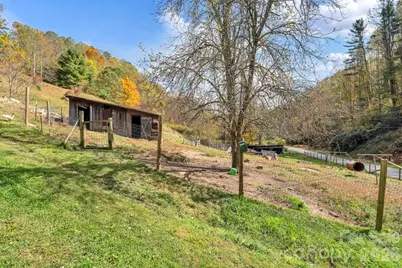 1068 Laurel Branch Road, Vilas, NC 28692 - Photo 18