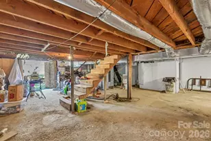 1068 Laurel Branch Rd, Vilas, NC 28692 - Photo 16