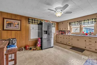 1068 Laurel Branch Road, Vilas, NC 28692 - Photo 6