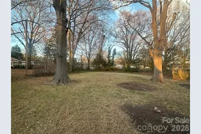 1004 E Eighth Avenue, Gastonia, NC 28054 - Photo 14