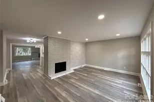 2745 Dogwood Ave, Charlotte, NC 28206 - Photo 2