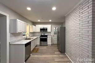 2745 Dogwood Ave, Charlotte, NC 28206 - Photo 4