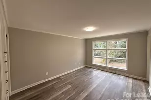 2745 Dogwood Ave, Charlotte, NC 28206 - Photo 8