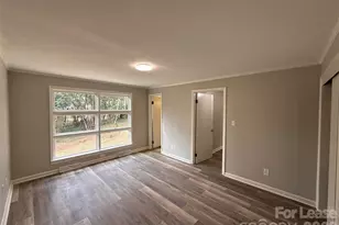 2745 Dogwood Ave, Charlotte, NC 28206 - Photo 8