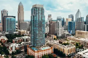 215 N Pine St, Charlotte, NC 28202 - Photo 2