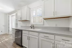 430 Queens Rd, Charlotte, NC 28207 - Photo 10