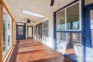 8 Indian Ridge Rd, Asheville, NC 28803 - Photo 6