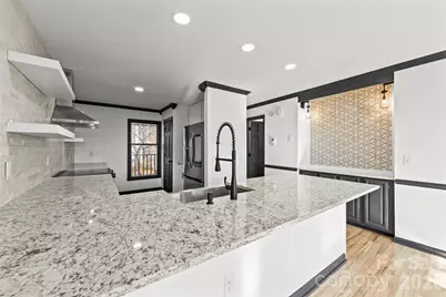 8 Indian Ridge Road, Asheville, NC 28803 - Photo 10