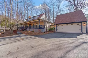 8 Indian Ridge Rd, Asheville, NC 28803 - Photo 2