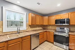 7026 Streamside Dr, Charlotte, NC 28212 - Photo 18