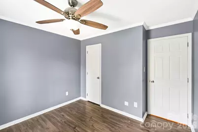 7026 Streamside Drive, Charlotte, NC 28212 - Photo 30