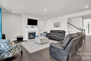 309 W Waterlynn Rd, Mooresville, NC 28117 - Photo 14