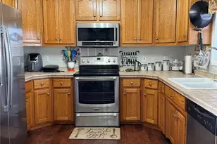 1021 Courtney Cove Ct, Gastonia, NC 28052 - Photo 4