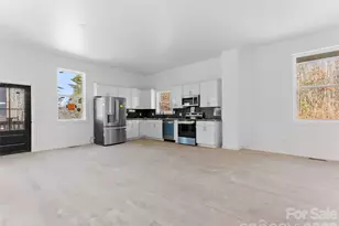 102 Pole Miller Ext, Brevard, NC 28712 - Photo 16