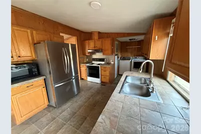 215 Humphrey Boulevard, Gastonia, NC 28052 - Photo 6