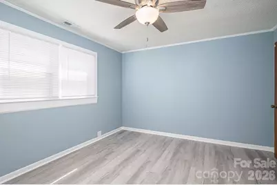 2825 E Long Avenue, Gastonia, NC 28054 - Photo 10