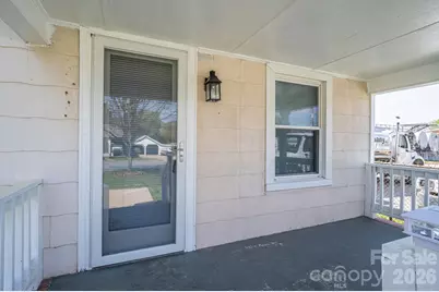 2825 E Long Avenue, Gastonia, NC 28054 - Photo 2