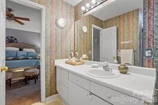 2523 Amber Creste Ln, Charlotte, NC 28212 - Photo 28