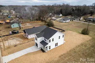 1816 E Greenbriar Rd, Statesville, NC 28625 - Photo 28