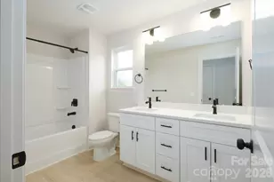 1816 E Greenbriar Rd, Statesville, NC 28625 - Photo 6