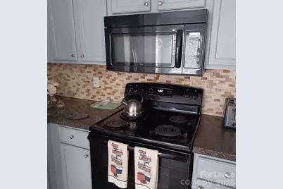 2027 Pimpernel Road, Charlotte, NC 28213 - Photo 6