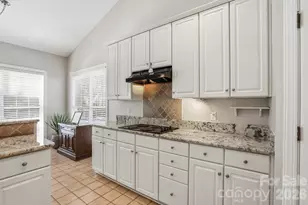 5906 Vireo Ct, Charlotte, NC 28269 - Photo 14