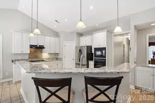 5906 Vireo Ct, Charlotte, NC 28269 - Photo 12