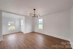 105 E Hartford Ave, Bessemer City, NC 28016 - Photo 6