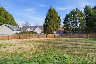 1004 Mortlock Ct, Indian Trail, NC 28079 - Photo 34