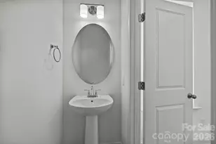 3021 Rozzelles Ferry Rd, Charlotte, NC 28208 - Photo 12