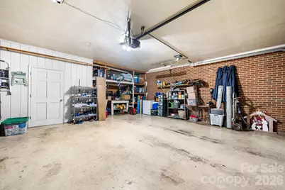 836 7th Avenue SW, Hickory, NC 28602 - Photo 16