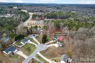 140 Meadowfall Ln, Troutman, NC 28166 - Photo 16