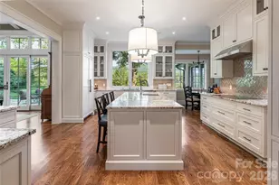 402 Vanderbilt Rd, Asheville, NC 28803 - Photo 14