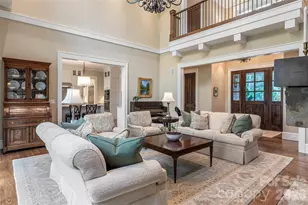 402 Vanderbilt Rd, Asheville, NC 28803 - Photo 10