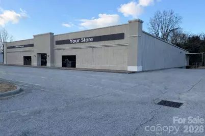 310 Hartsville Crossing Boulevard, Hartsville, SC 29550 - Photo 2