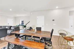 1221 Colgher St, Charlotte, NC 28227 - Photo 6