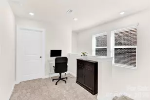 1221 Colgher St, Charlotte, NC 28227 - Photo 12