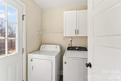 316 E Alabama Avenue, Bessemer City, NC 28016 - Photo 16