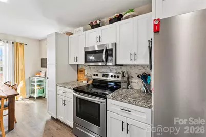 316 E Alabama Avenue, Bessemer City, NC 28016 - Photo 10