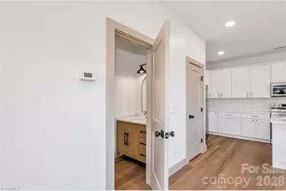 2113 24th Street Lane SE, Hickory, NC 28602 - Photo 30