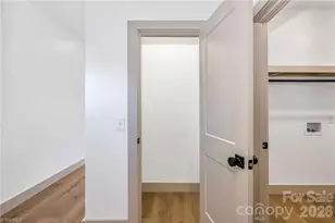 2113 24th St Ln SE, Hickory, NC 28602 - Photo 12