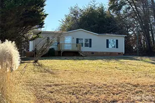 3938 Berry Creek Cir, Granite Falls, NC 28630 - Photo 22