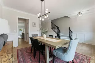 11117 Lochmere Rd, Charlotte, NC 28278 - Photo 4