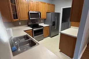 10669 Hill Point Ct, Charlotte, NC 28262 - Photo 2