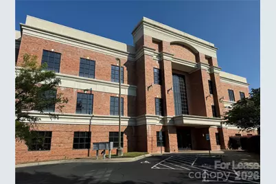 19520 W Catawba Avenue, Cornelius, NC 28031 - Photo 1