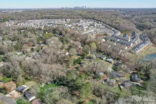 2036 Edgewater Dr, Charlotte, NC 28210 - Photo 40