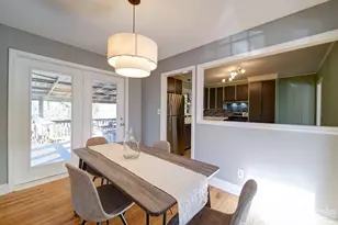 2036 Edgewater Dr, Charlotte, NC 28210 - Photo 8