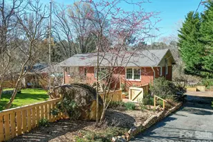 2036 Edgewater Dr, Charlotte, NC 28210 - Photo 34